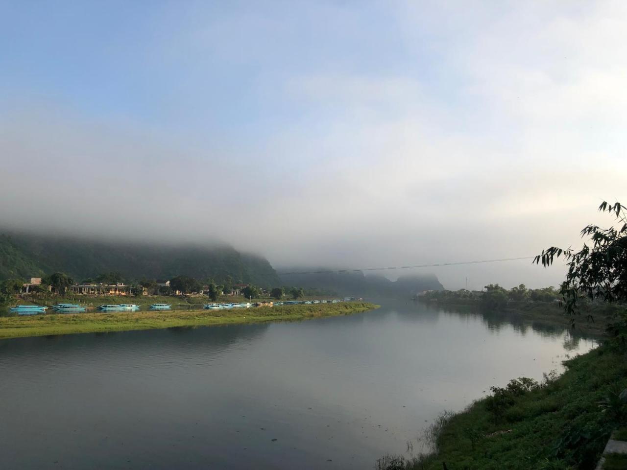 Commander Lodge Phong Nha Kültér fotó