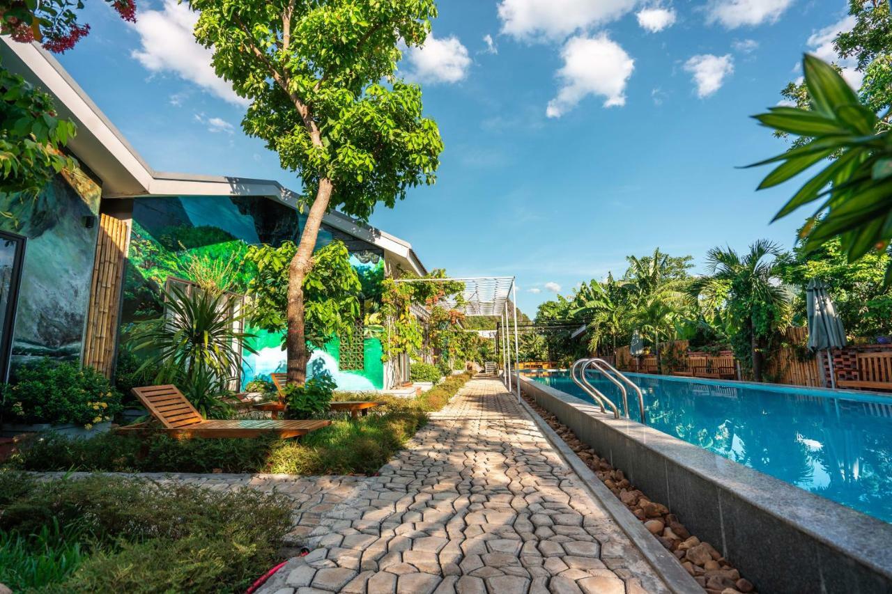 Commander Lodge Phong Nha Kültér fotó